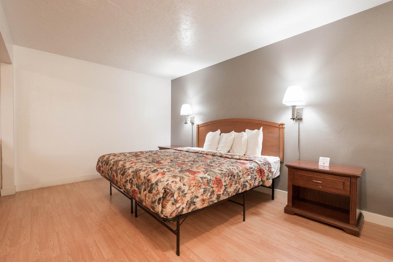 Little Suites Provo Extended Stay מראה חיצוני תמונה