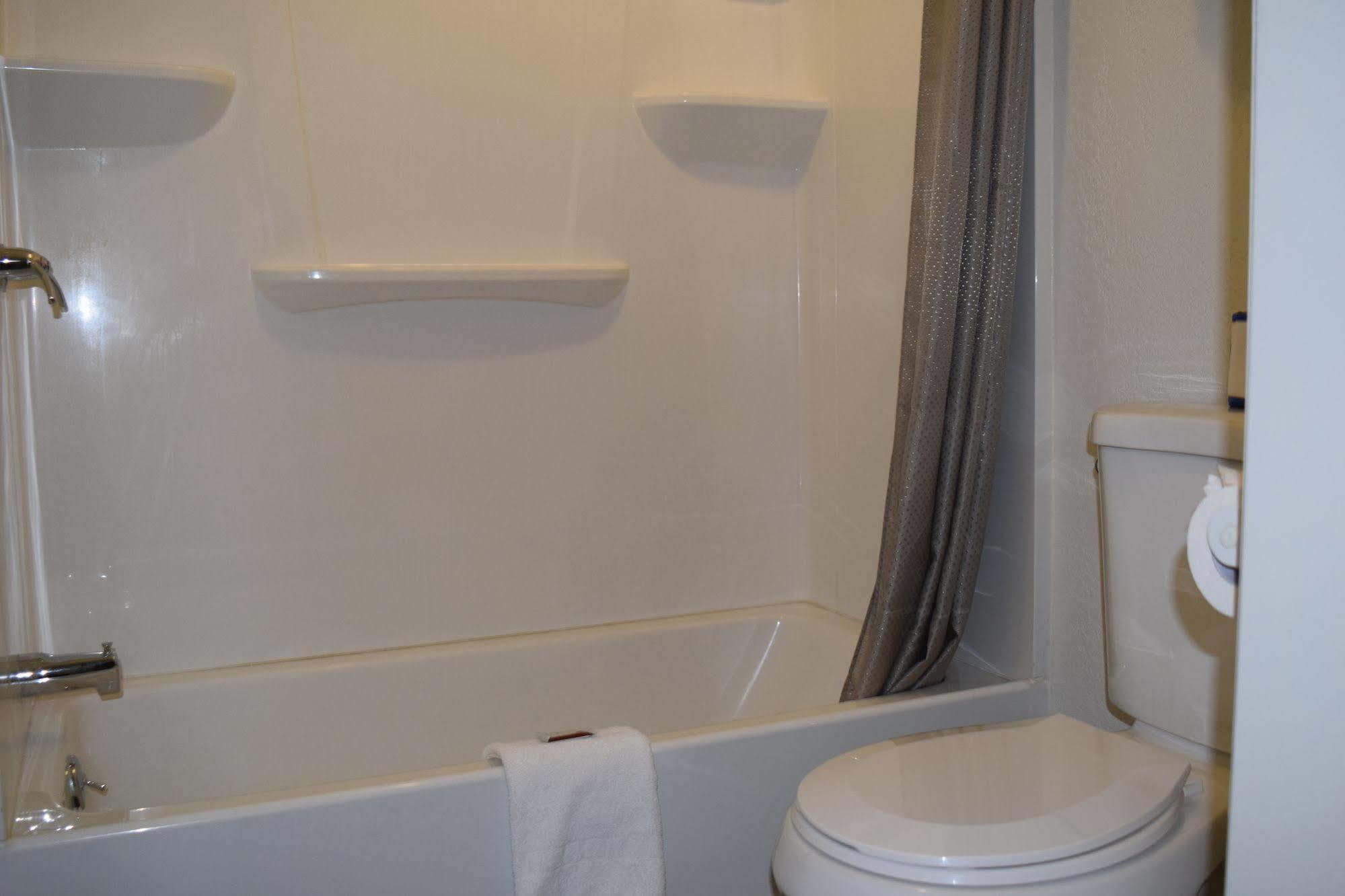 Little Suites Provo Extended Stay מראה חיצוני תמונה